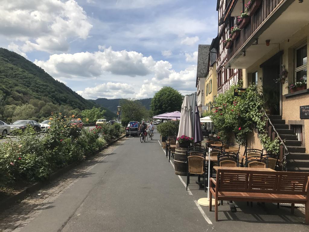 Ferienwohnung in Ediger Eller Exterior foto