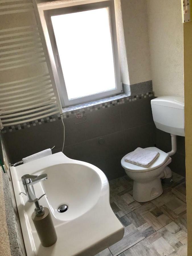 Ferienwohnung in Ediger Eller Exterior foto